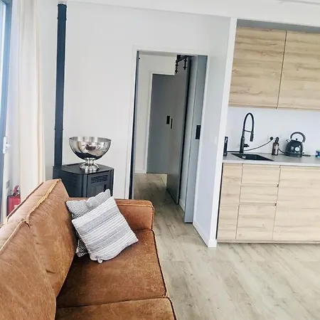 Surla Luxury Sailing Houseboat Splendid At Marina Botel Monnickendam