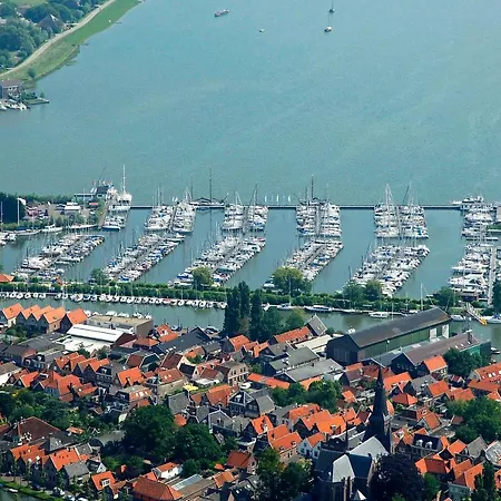 6 Personen Luxe Houseboat Splendid Kagerplassen Met Tender Hotel na wodzie Monnickendam