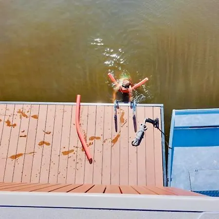 6 Personen Luxe Houseboat Splendid Nabij Amsterdam