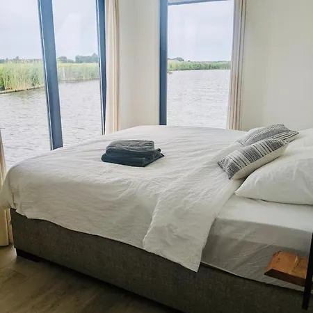 6 Personen Luxe Houseboat Splendid Nabij Amsterdam